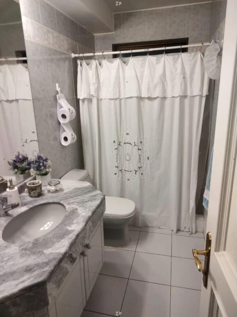 Departamento en Venta 4 Dormitorios con Terraza, Estacionamiento y Bodega