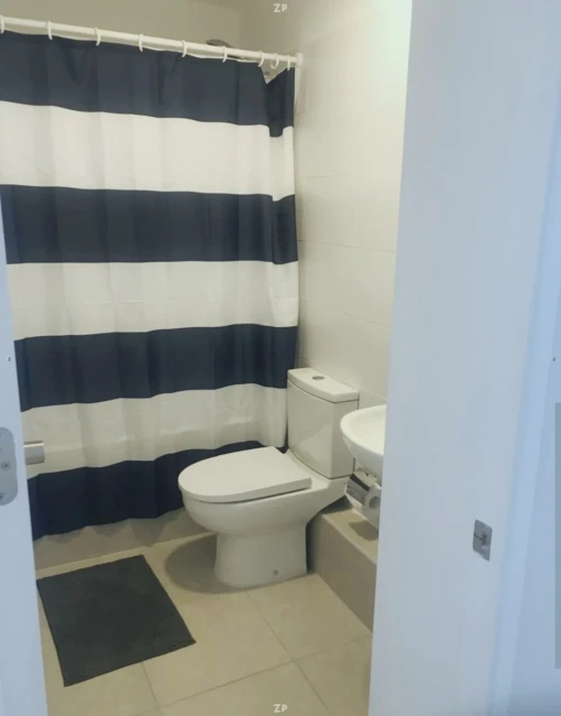 Departamento en Venta 3 Dormitorios con Terraza, Estacionamiento