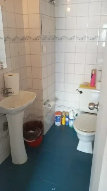Oficina en Arriendo – Av. Luis Thayer Ojeda, Providencia