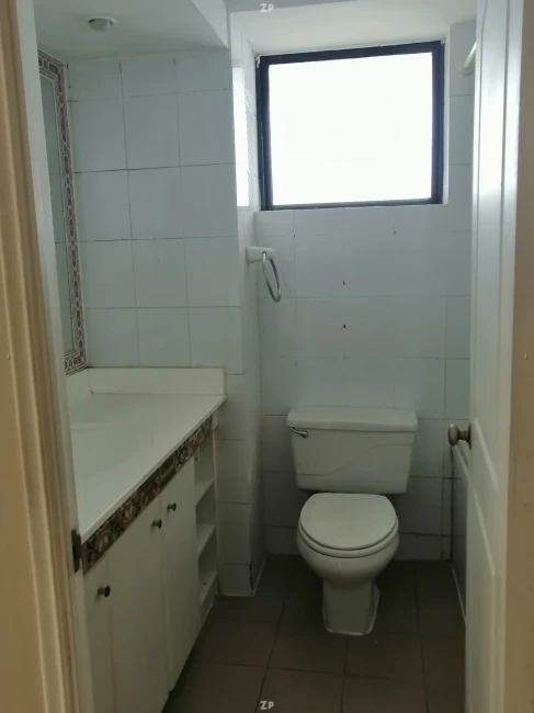 Departamento en Venta 4 Dormitorios con Vista a la Bahía en Recreo, Viña del Mar