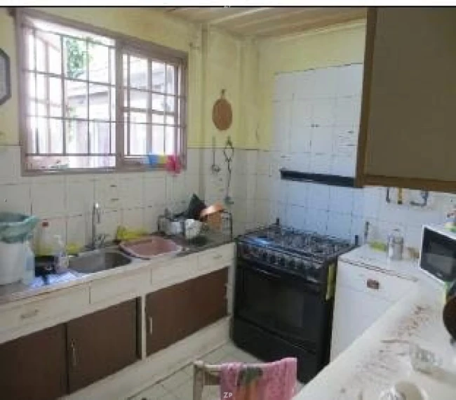 Casa para Remodelar en 1 Oriente | 7 Dormitorios y 2 Estacionamientos