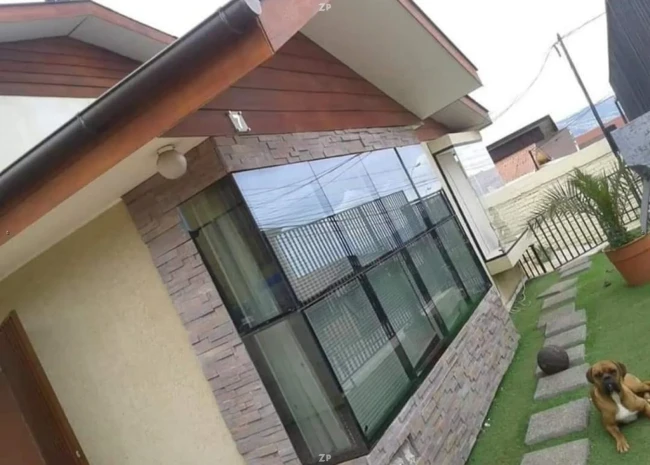 Casa en venta en Agua Santa Alto, Viña del Mar | 10 dormitorios, 3 baños e ingre