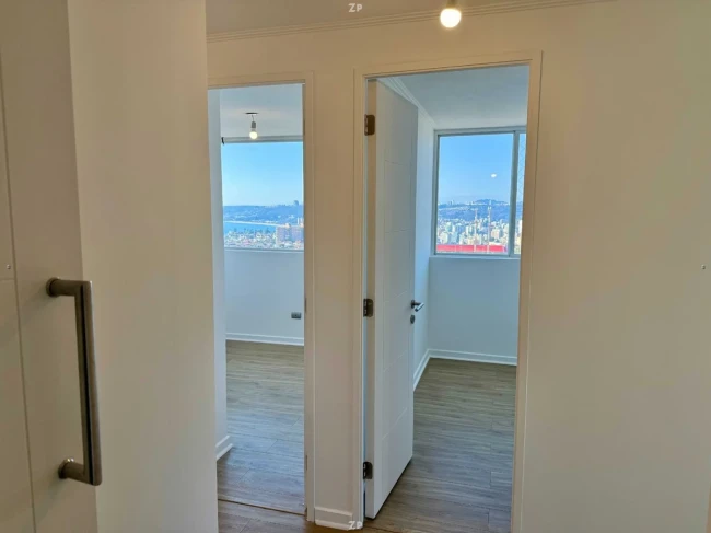 Departamento en Venta con Vista al Mar | 3 Dormitorios y 2 Estacionamientos