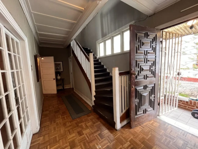 Casa en venta en Agua Santa, Viña del Mar | 5 dormitorios, 3 baños y amplio terr