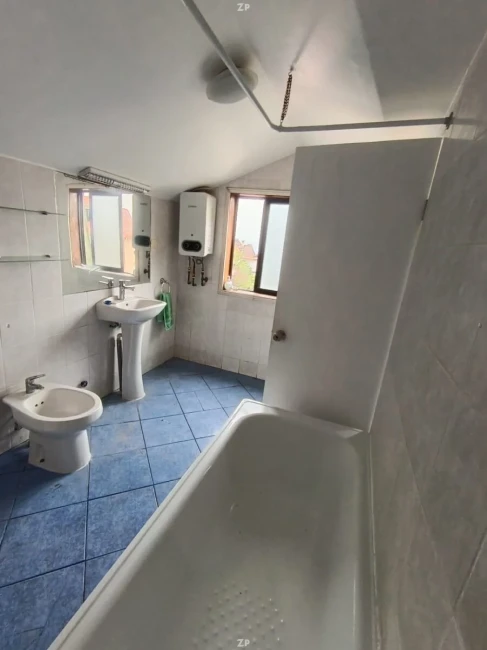 Casa en venta en Recreo, Viña del Mar | 7 dormitorios, 3 baños y vista al mar