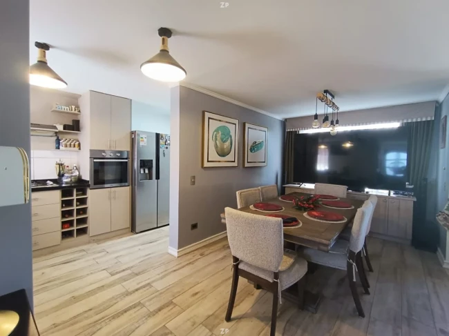 Casa en Venta Altos de Viña | 4 Dormitorios Remodelada