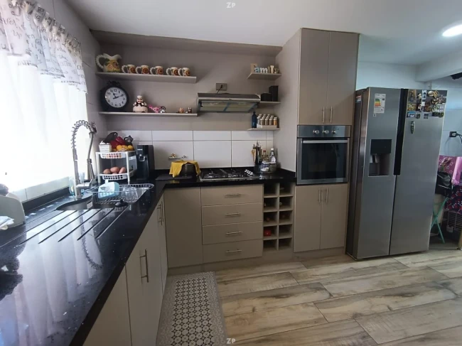 Casa en Venta Altos de Viña | 4 Dormitorios Remodelada