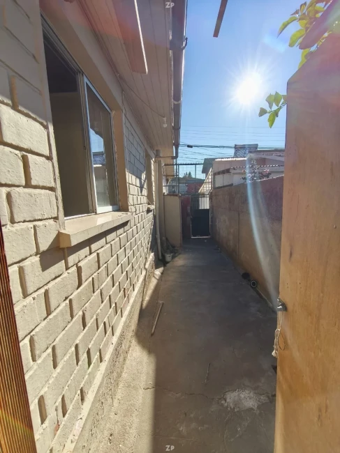 Casa en venta en Gómez Carreño, Viña del Mar | 3 dormitorios, 1 baño y estaciona