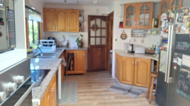 Casa en Venta Los Almendros | 5 Dormitorios con Piscina y Jardín