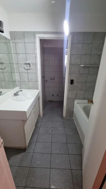 Casa en Venta en Reñaca Centro | 5 Dormitorios y Patio
