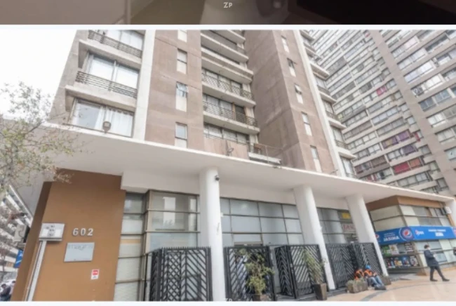 Excelente departamento en Santiago Centro 