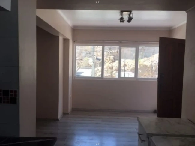 Propiedad comercial remodelada de 3 pisos a pasos del Metro Chorrillos
