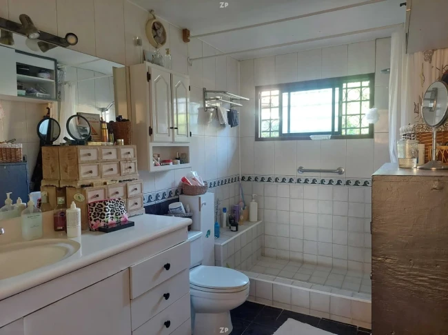 Casa en venta en Viña del Mar 5D/4B con quincho y terraza