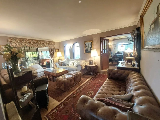 Casa en venta en Viña del Mar 5D/4B con quincho y terraza