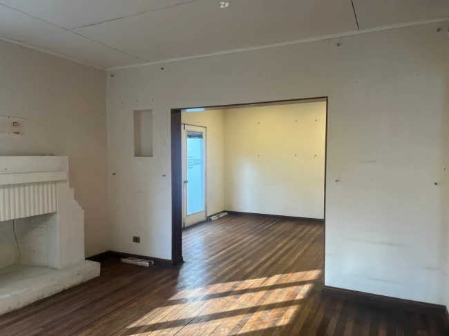 Casa comercial de 2 pisos con 7 estacionamientos en 3 Norte, Viña del Mar