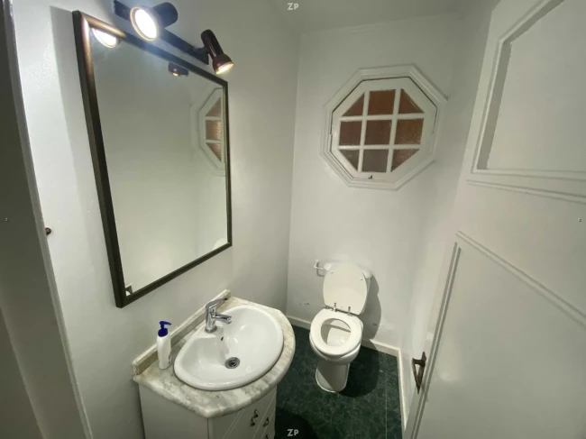 Casa en Venta en Reñaca, Viña del Mar 9D/7B con Piscina