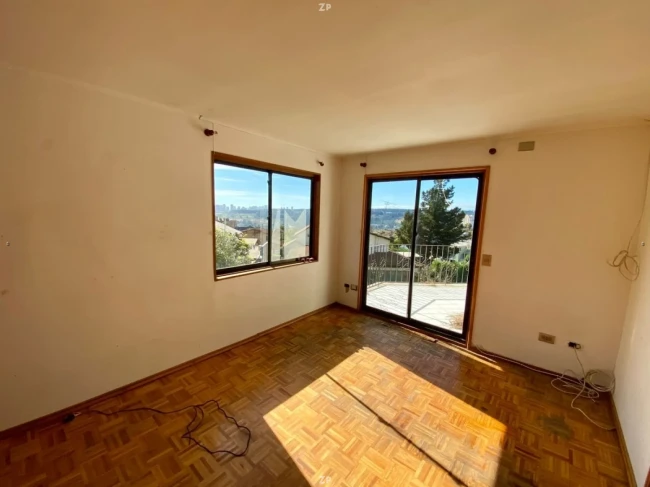 Casa en Venta en Jardín del Mar | 4 Dormitorios, Piscina y 900 m²