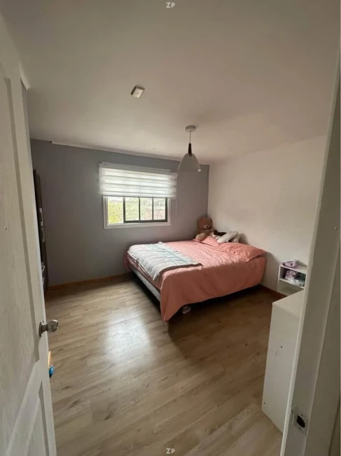 Casa 5D/2B con Quincho y 2 Estacionamientos en Miraflores, Viña del Mar
