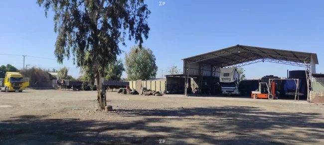 SE VENDE EXCELENTE PROPIEDAD INDUSTRIAL INOFENSIVA, TERRENO ESQUINA, 5.000 M2.
