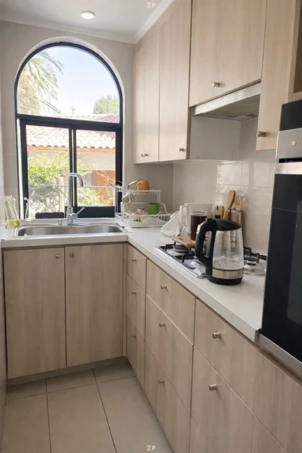 Casa Remodelada en Venta en Jardín del Mar, Reñaca | 4 Dormitorios y Piscina
