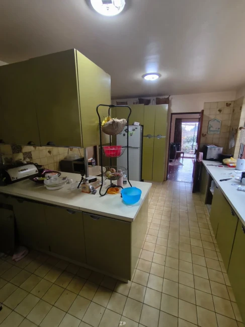 Casa en Venta en Alto Verde, Miraflores | 4 Dormitorios y Jardín