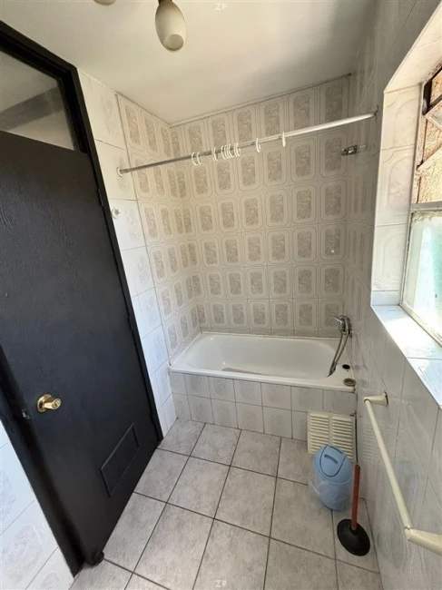 Casa en Venta en Calle Ecuador, Viña del Mar | 4 Dormitorios y 2 Baños