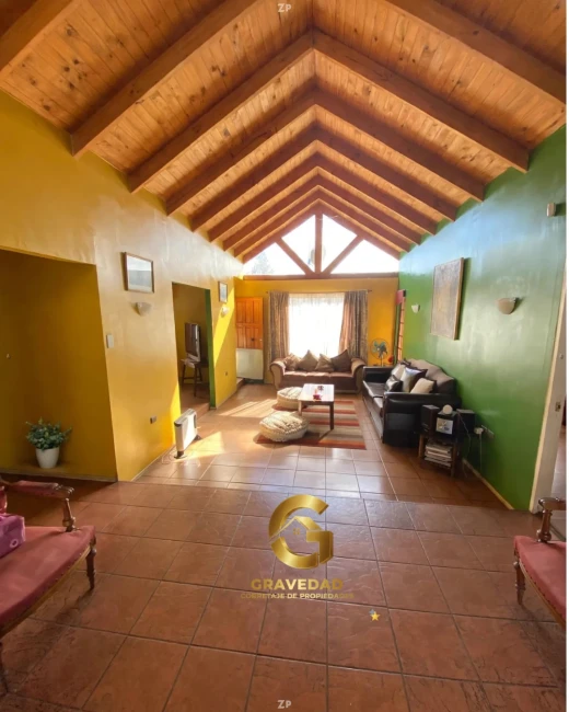 Cruce El Litre Sarmiento 5.000 m2 | 2 Casas + Piscina de Hormigón entre Nogales