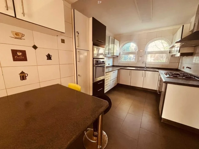 Casa en venta en Las Golondrinas, Reñaca | 5 Dormitorios