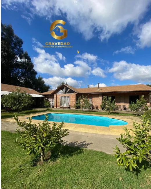 Cruce El Litre Sarmiento 5.000 m2 | 2 Casas + Piscina de Hormigón entre Nogales