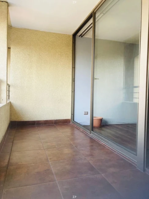 Departamento en Venta en Avenida Brasil, Valparaíso | 2 Dormitorios y Terraza