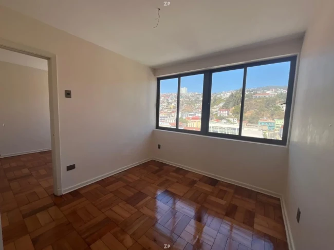 Departamento Remodelado Frente a Plaza Victoria | 1 Dormitorio