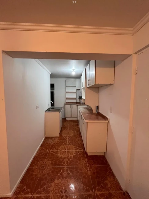 Departamento en Venta en Valparaíso | 3 Dormitorios y Estacionamiento