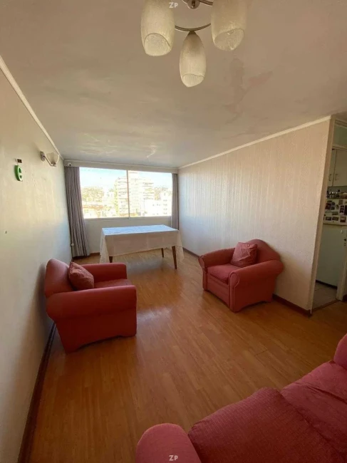 Departamento en Venta en Centro de Valparaíso | 2 Dormitorios, Estacionamiento