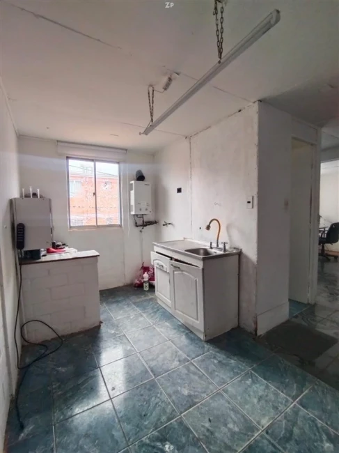 Departamento en Venta en Cerro Placeres | 4 Dormitorios, 1 Baño