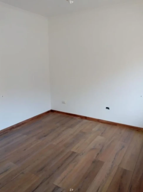Departamento en Venta en Almirante Montt | 1 Dormitorio, Bodega y Ascensor