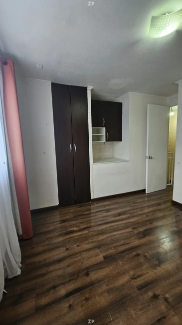 Arriendo casa