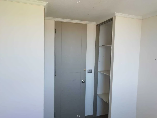 Departamento para Remodelar en Valparaíso | 2 Dormitorios y Terraza