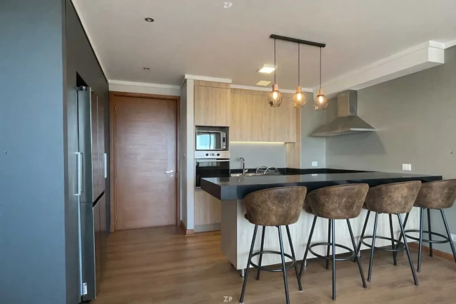 Departamento en Venta en Reñaca | 2 Dormitorios, Terraza y Estacionamiento