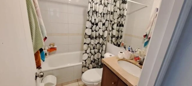 Departamento en Venta en Playa Ancha | 2 Dormitorios, 2 Baños y Estacionamiento