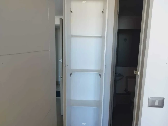 Departamento para Remodelar en Valparaíso | 2 Dormitorios y Terraza