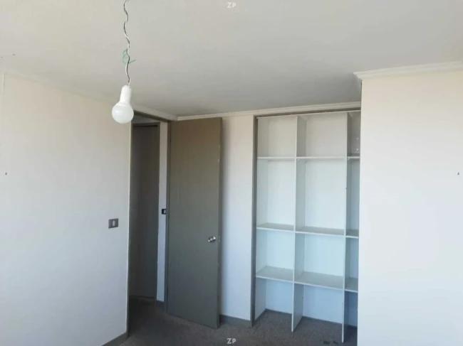Departamento para Remodelar en Valparaíso | 2 Dormitorios y Terraza