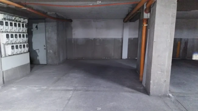 Arrienda Estacionamiento en Llano Subercaseaux, Metro San Miguel