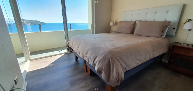 Espectacular Depto. primera línea a la playa en La Herradura