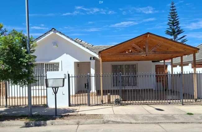 Casa con Buena Ubicación Sector Oriente la Serena