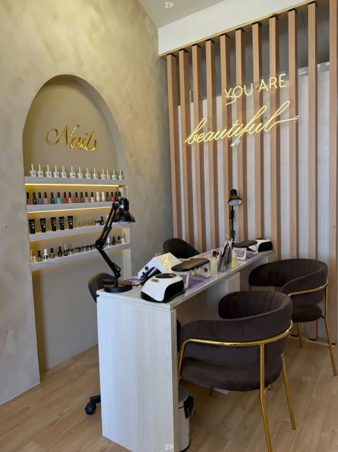Derecho de Llave — Salón de Belleza en Curicó — Ubicación Excelente