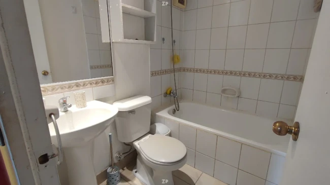 Departamento en Venta en La Florida | 2 Dormitorios, Estacionamiento