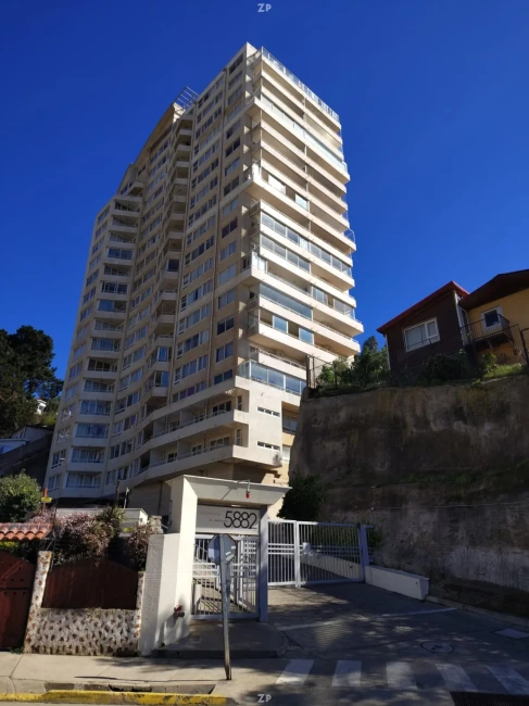 Departamento 2D 1B, vista a la Bahía de Valparaíso. GComunes incluidos