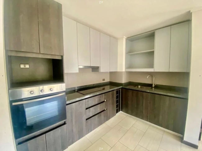 Departamento en Venta en La Florida | 2 Dormitorios, 2 Baños, Estacionamiento