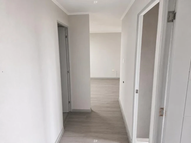 Departamento en Venta en La Florida | 3 Dormitorios, 2 Baños y Estacionamiento