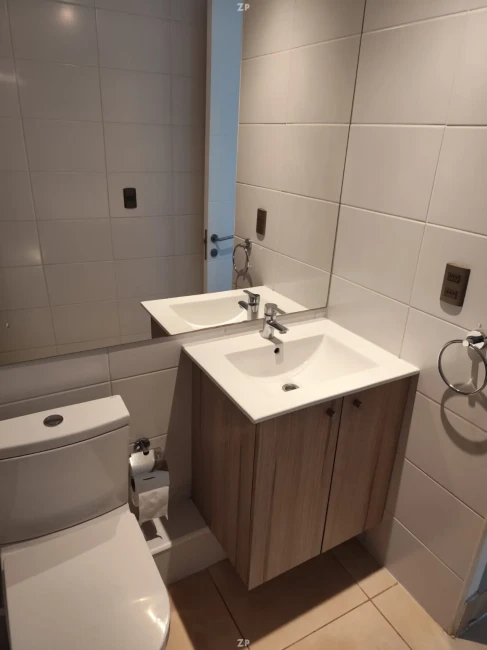 Departamento en Venta en La Florida | 2 Dormitorios, Terraza y Estacionamiento